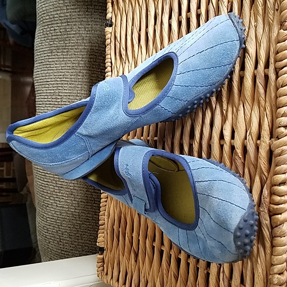 Blue suede shoes